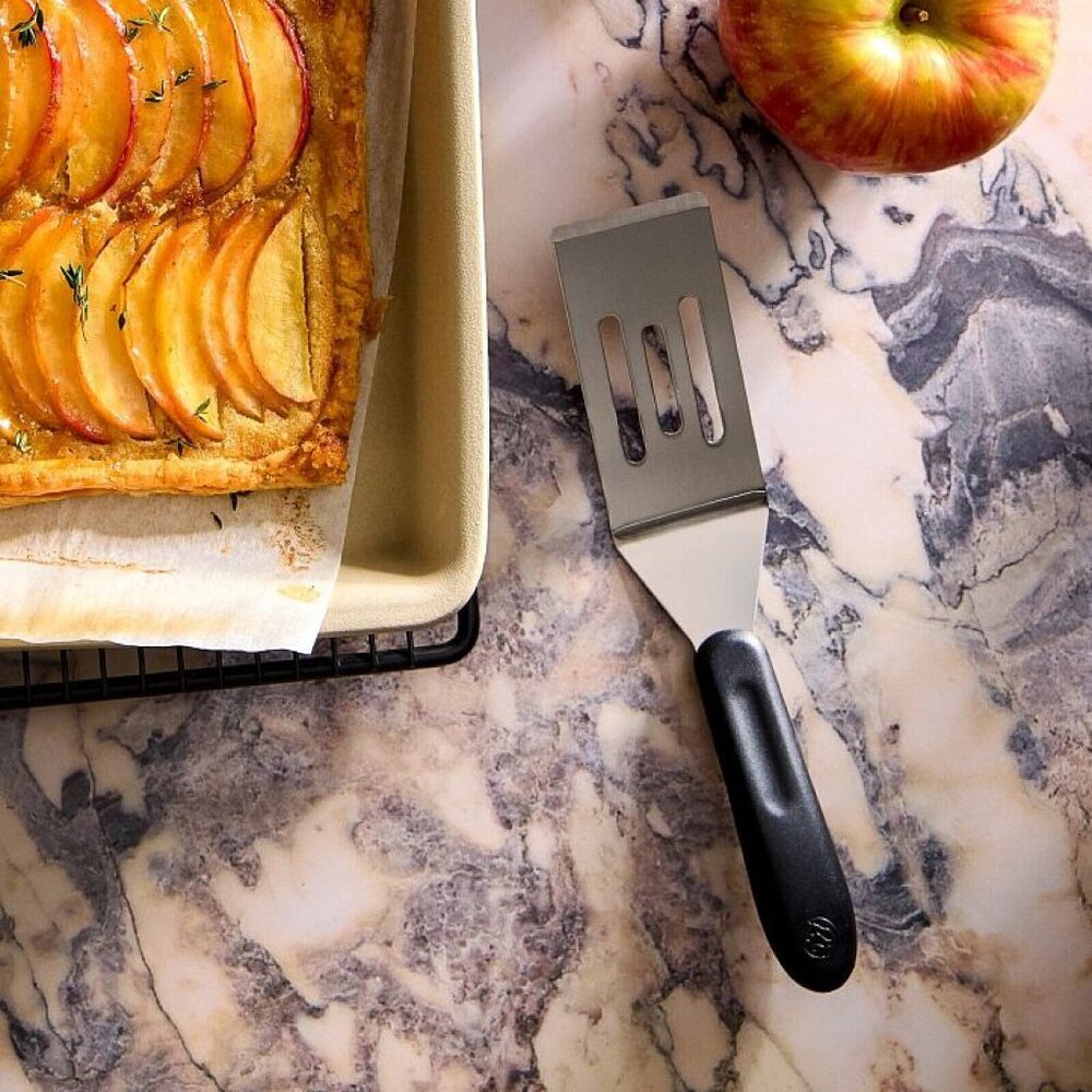 NEW~PAMPERED CHEF~Mini Serving Spatula